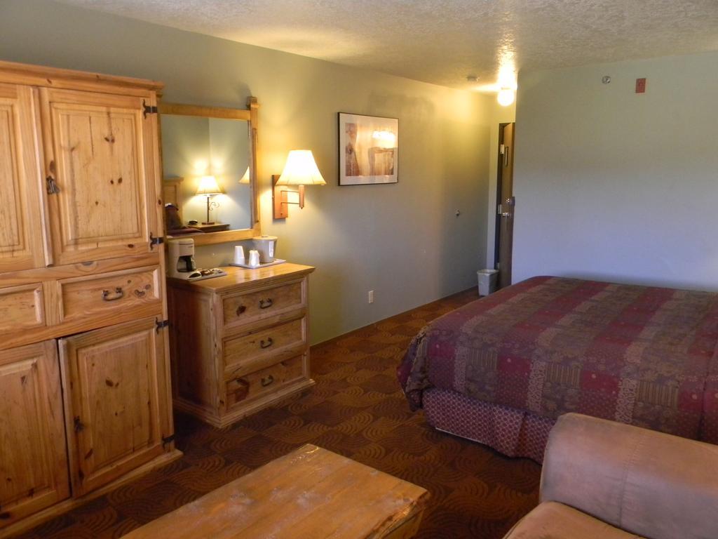 New Summit Inn Frisco Room photo