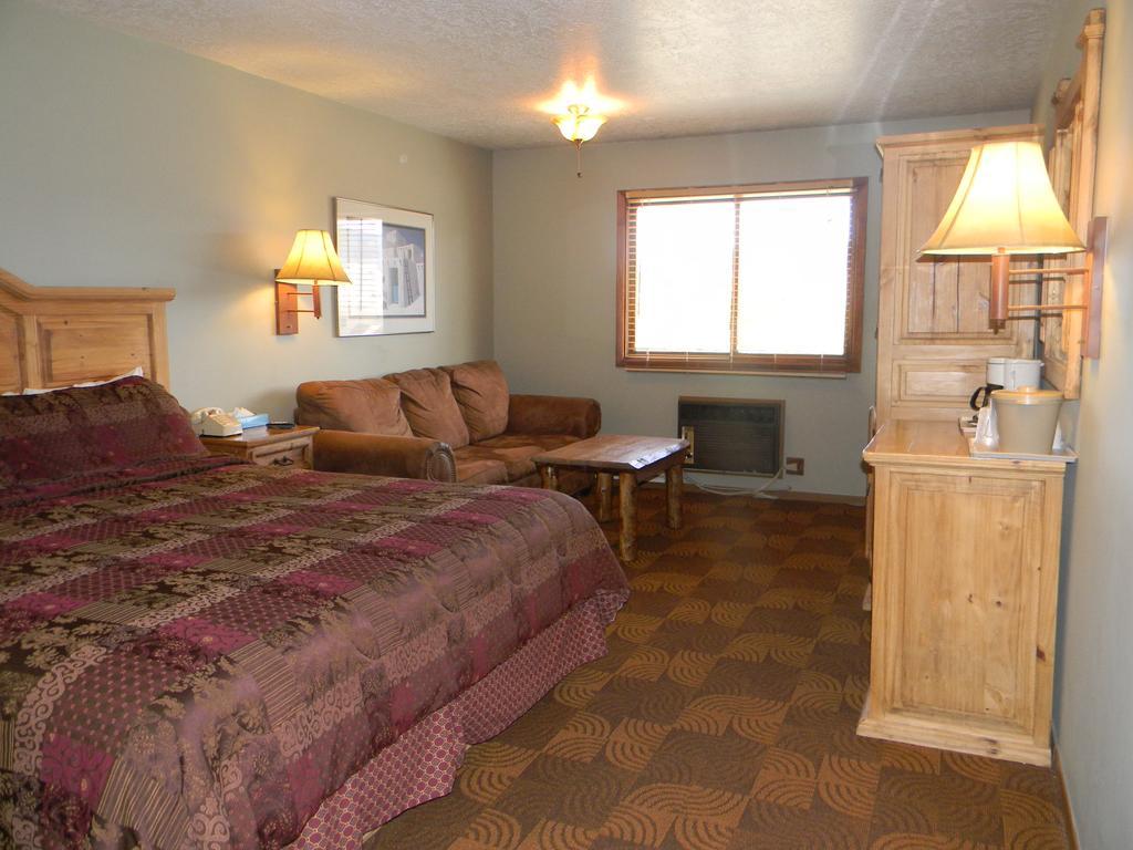 New Summit Inn Frisco Room photo